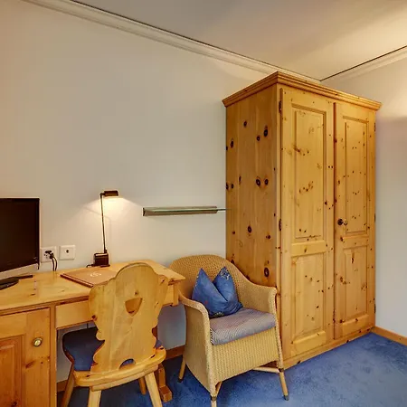 Ξενοδοχείο Meierhof 4*