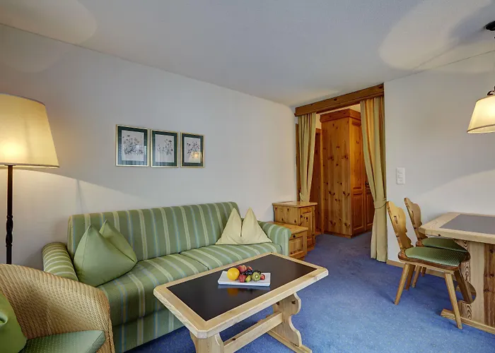 美乐好福酒店 4*